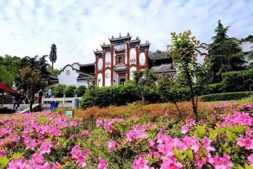 Das Kulturtourismusgebiet der Heimatstadt Quyuan